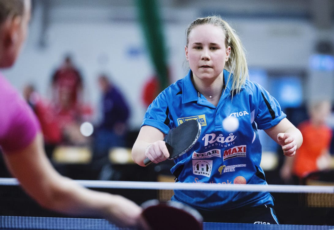 Bordtennismatch damer